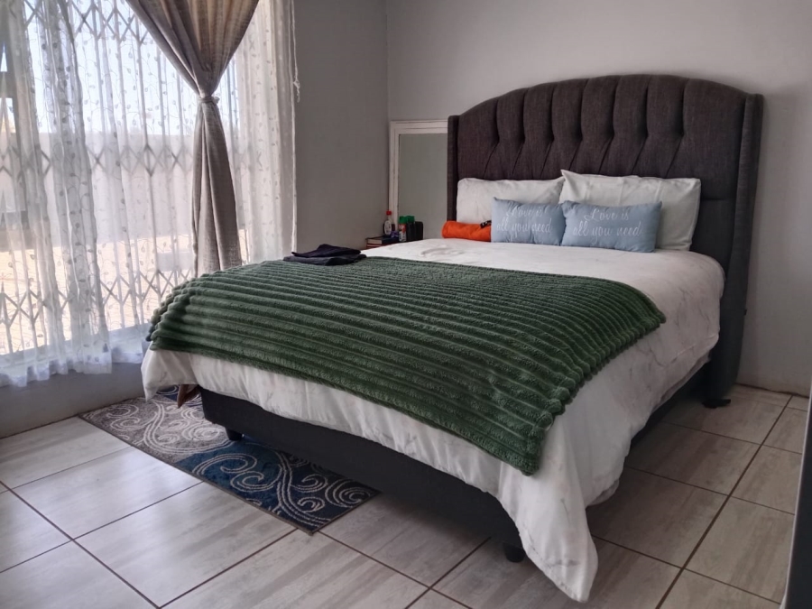 4 Bedroom Property for Sale in Kuruman Northern Cape